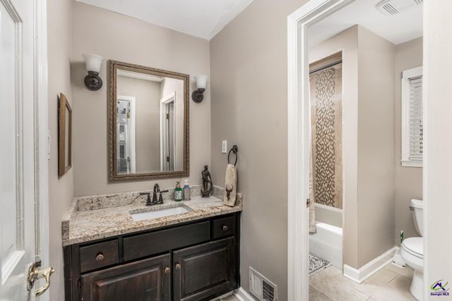 528 Commanche Drive, Macon, GA 31210