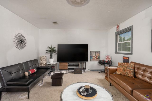 528 Commanche Drive, Macon, GA 31210