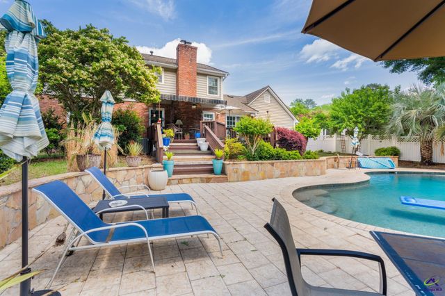 528 Commanche Drive, Macon, GA 31210