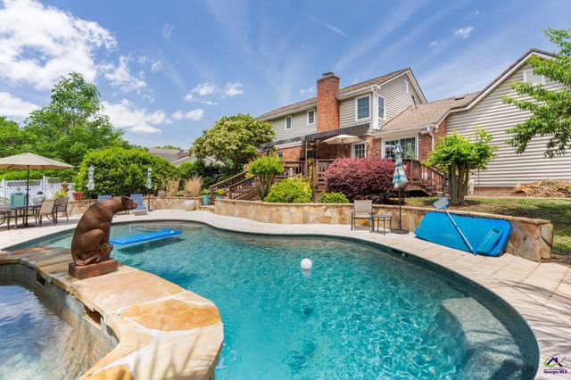 528 Commanche Drive, Macon, GA 31210