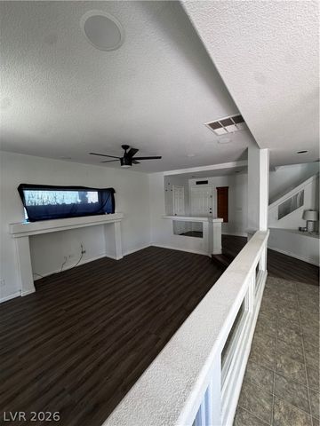 7509 Slipstream Street, Las Vegas, NV 89139