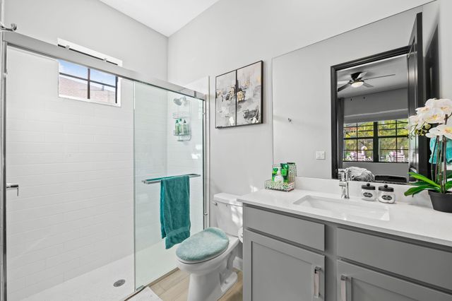 810 Hookline Circle, Loxahatchee, FL 33470