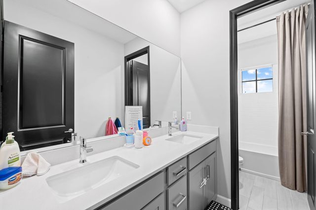 810 Hookline Circle, Loxahatchee, FL 33470