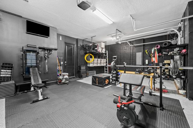 810 Hookline Circle, Loxahatchee, FL 33470