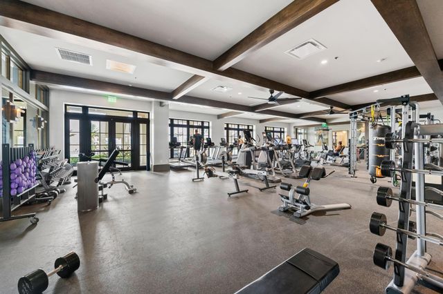 810 Hookline Circle, Loxahatchee, FL 33470