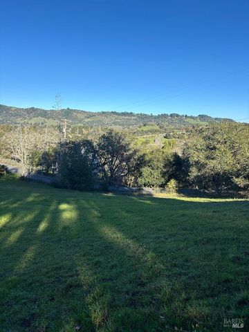 4550 Hidden Springs Rd, Santa Rosa, CA 95404