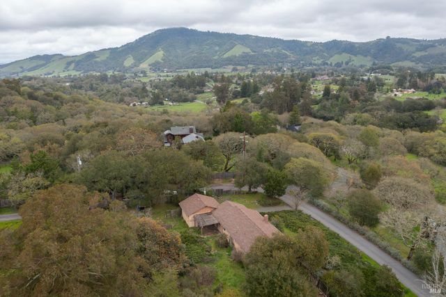 4550 Hidden Springs Rd, Santa Rosa, CA 95404