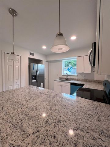 5317 CURRY FORD ROAD L104, Orlando, FL 32812