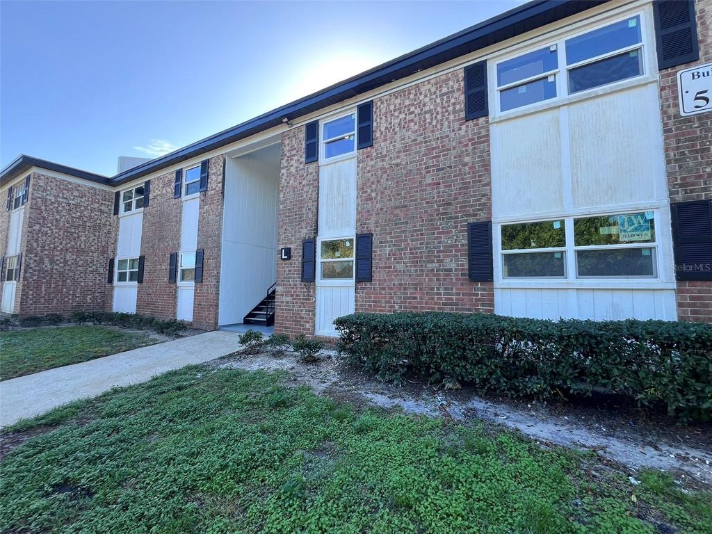 5317 CURRY FORD ROAD L104, Orlando, FL 32812