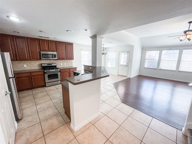 1404 Canary Drive, Little Elm, TX 75068