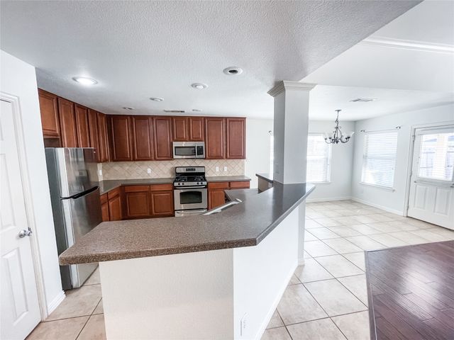 1404 Canary Drive, Little Elm, TX 75068