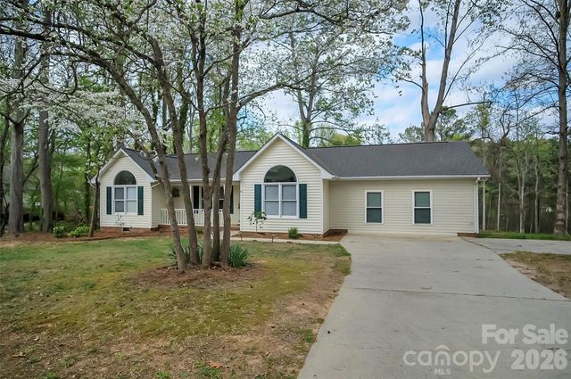 123 General Pemberton Street, Stanley, NC 28164