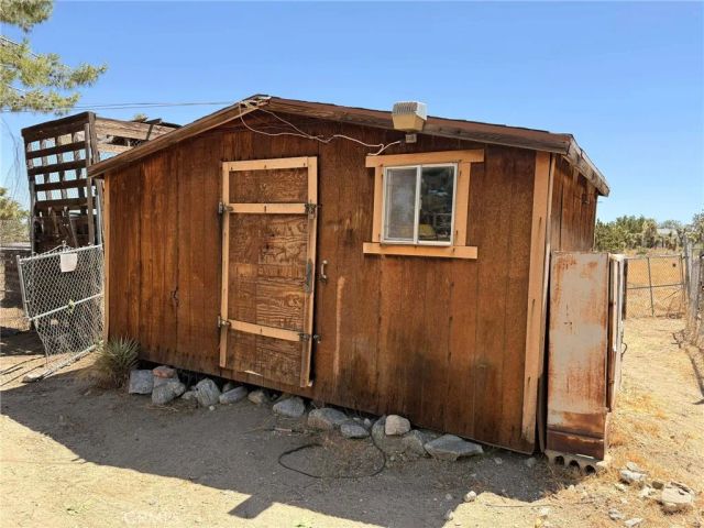 10623 Desert View, Pinon Hills, CA 92372