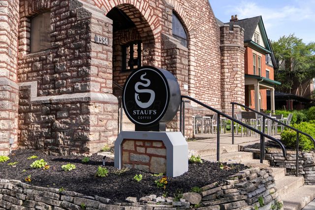 393 W 2nd Avenue, 393, Columbus, OH 43201