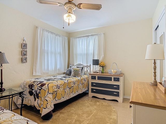 28 Palm Drive, Ormond Beach, FL 32176