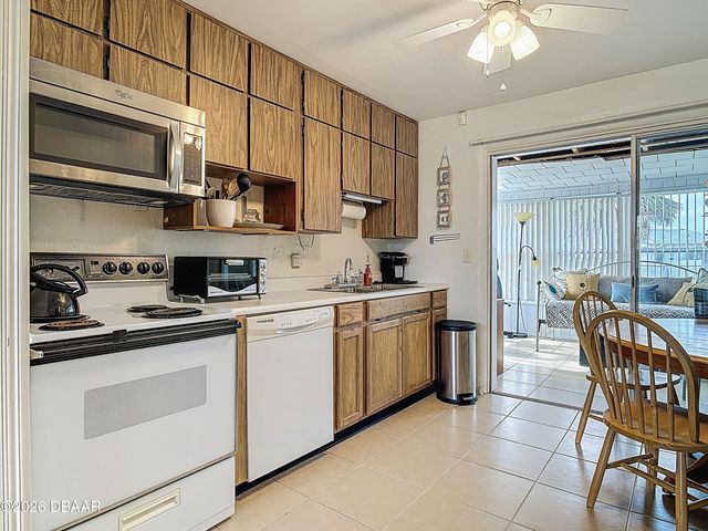 28 Palm Drive, Ormond Beach, FL 32176