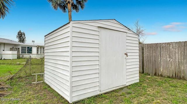 28 Palm Drive, Ormond Beach, FL 32176