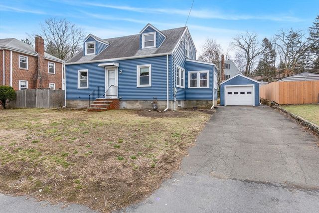 324 Lowel St, Peabody, MA 01960