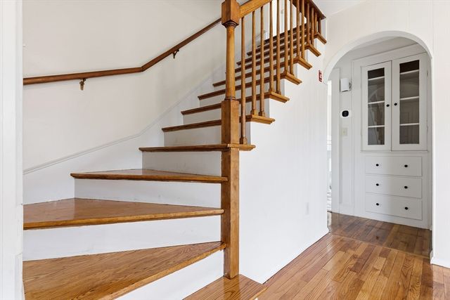 324 Lowel St, Peabody, MA 01960