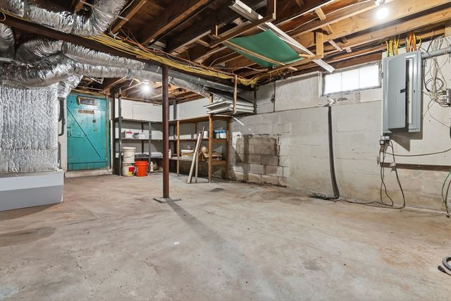 324 Lowel St, Peabody, MA 01960