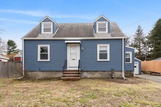 324 Lowel St, Peabody, MA 01960