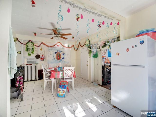 6011 Van Buren Place, West New York, NJ 07093