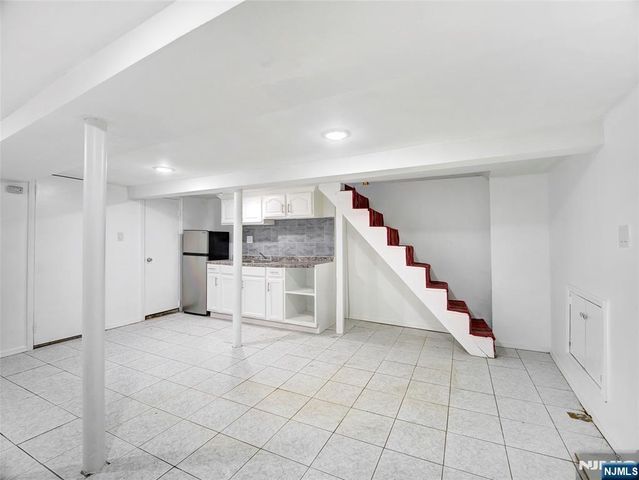 6011 Van Buren Place, West New York, NJ 07093