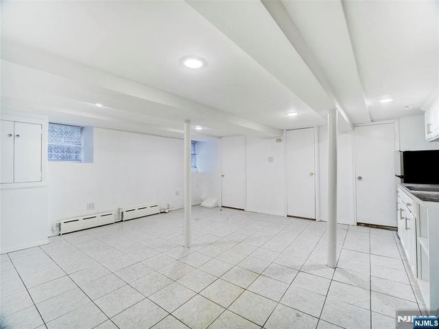 6011 Van Buren Place, West New York, NJ 07093