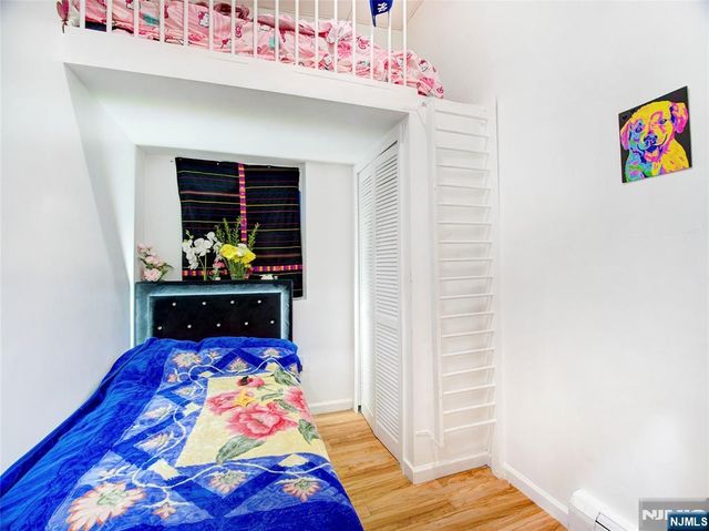 6011 Van Buren Place, West New York, NJ 07093