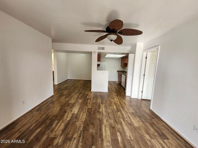 16602 N 25TH Street 204, Phoenix, AZ 85032