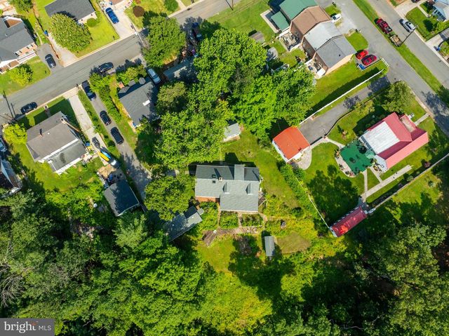 1119 SUMMIT AVE, Front Royal, VA 22630