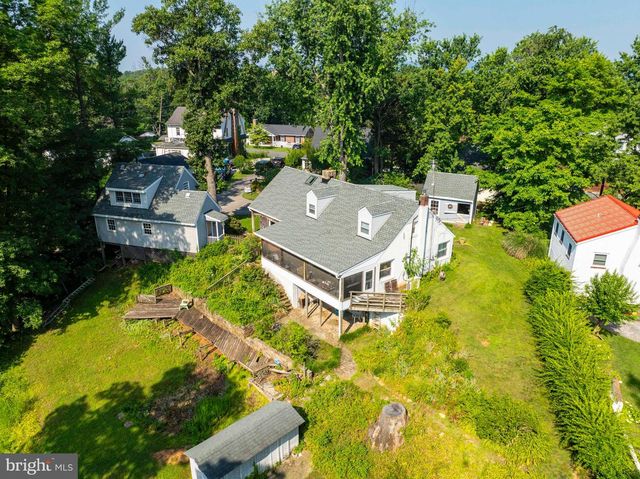 1119 SUMMIT AVE, Front Royal, VA 22630