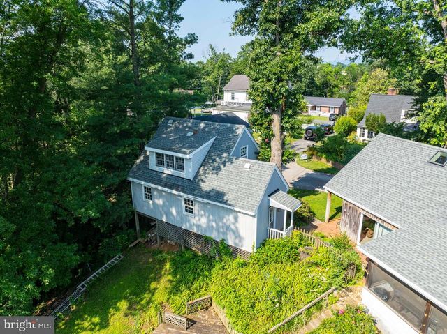 1119 SUMMIT AVE, Front Royal, VA 22630
