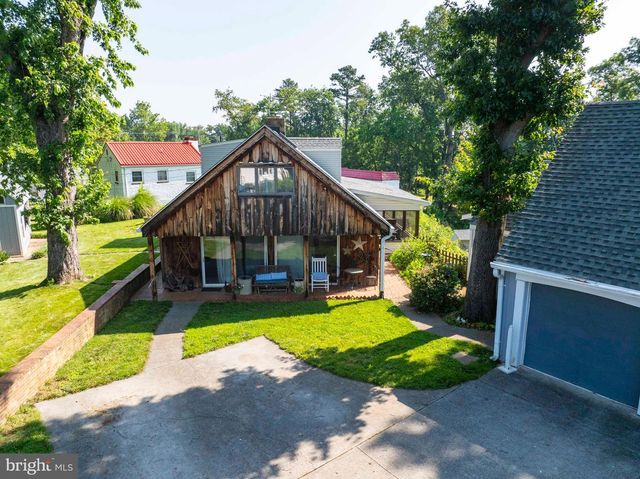 1119 SUMMIT AVE, Front Royal, VA 22630