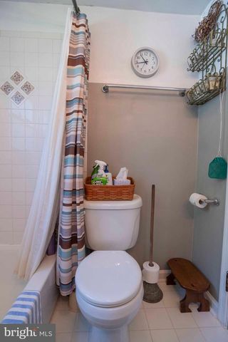 1119 SUMMIT AVE, Front Royal, VA 22630