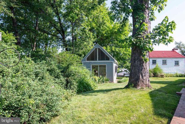 1119 SUMMIT AVE, Front Royal, VA 22630