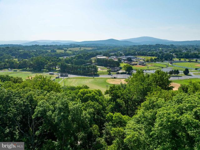 1119 SUMMIT AVE, Front Royal, VA 22630