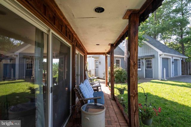 1119 SUMMIT AVE, Front Royal, VA 22630