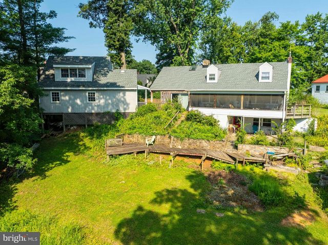 1119 SUMMIT AVE, Front Royal, VA 22630