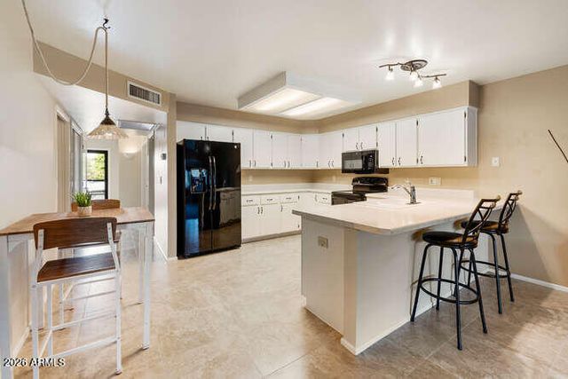 8020 E KEATS Avenue N 301, Mesa, AZ 85209