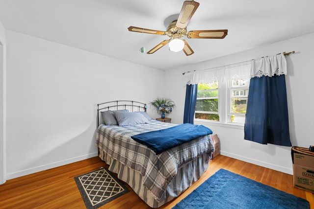 16 Mars Dr, Shrewsbury, MA 01545