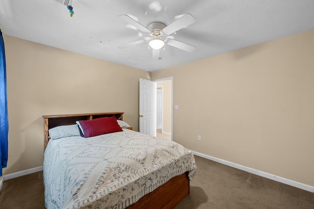 16 Mars Dr, Shrewsbury, MA 01545