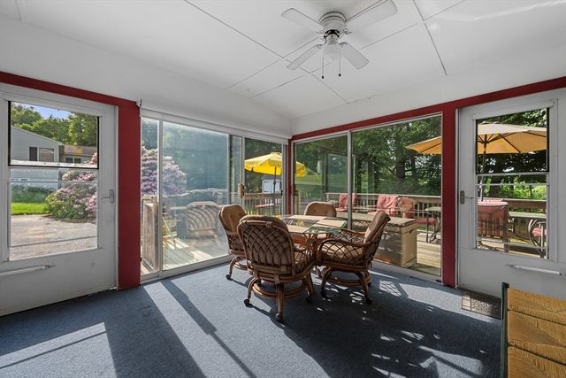 16 Mars Dr, Shrewsbury, MA 01545