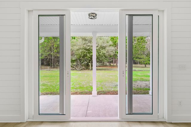 2000 Bahama Drive, Johns Island, SC 29455