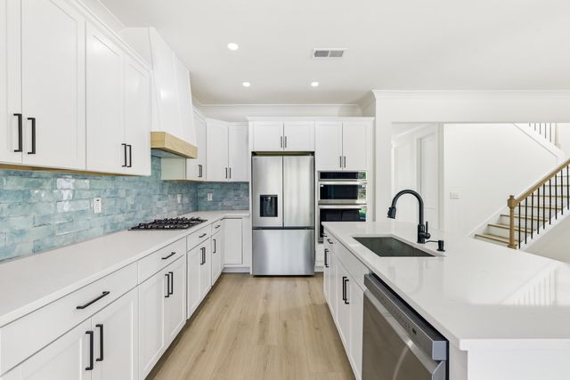 2000 Bahama Drive, Johns Island, SC 29455