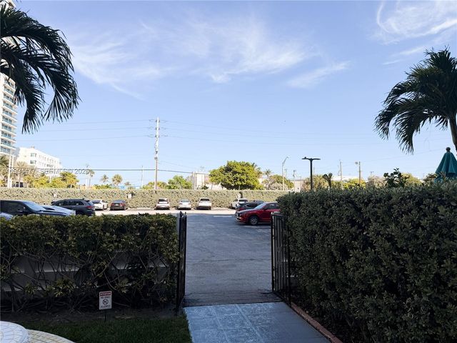 200 S Birch Rd 211, Fort Lauderdale, FL 33316