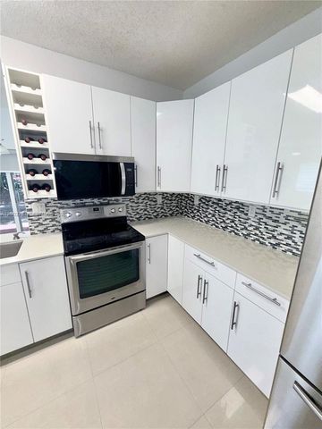 1704 SW 101st Terrace, Miramar, FL 33025
