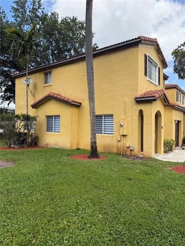 1704 SW 101st Terrace, Miramar, FL 33025