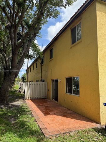 1704 SW 101st Terrace, Miramar, FL 33025