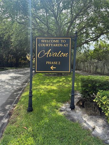 1704 SW 101st Terrace, Miramar, FL 33025